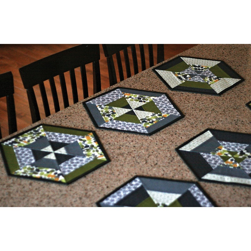 Hexie Placemats - pattern CLPGER001