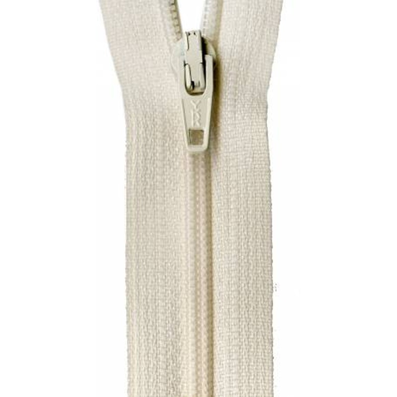 14in Zipper- Creamy 303