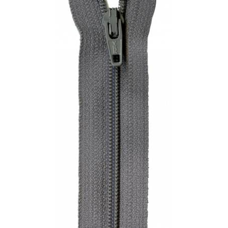 14in Zipper- Grey Kitty 308