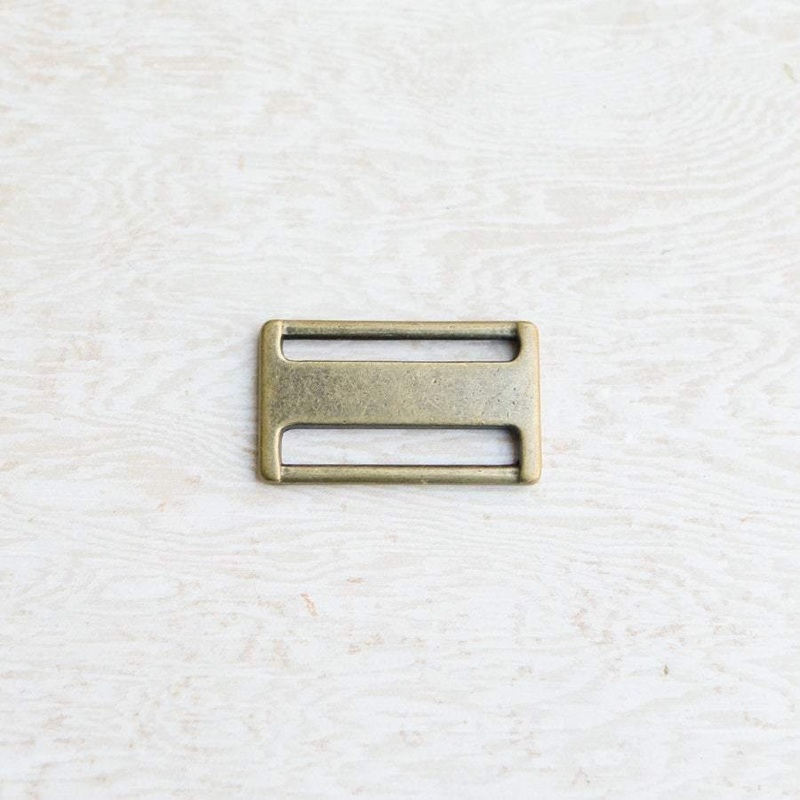Antique Brass Buckle with Wide Center Bar 2 Pieces 38mm length by 23mm width