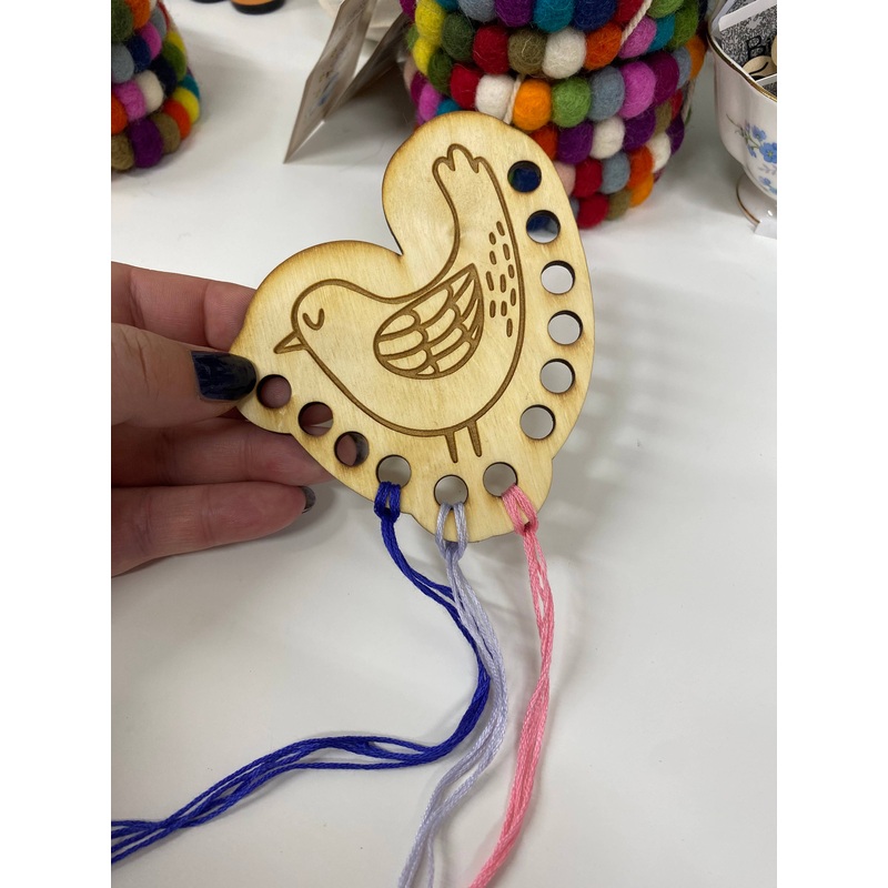 Bird Embroidery Floss Organizer (Infamous Cuts)