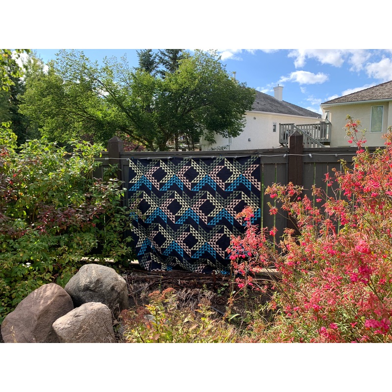 Slow Dance Quilt Kit - Classic