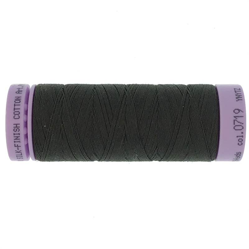 Mettler Cotton 50wt Thread - 150mt - 0719 - Avacado