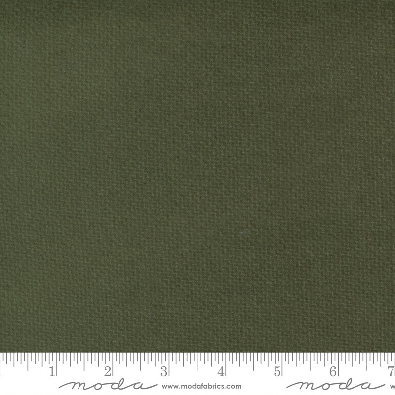 Yuletide Gatherings Flannel - Ivy