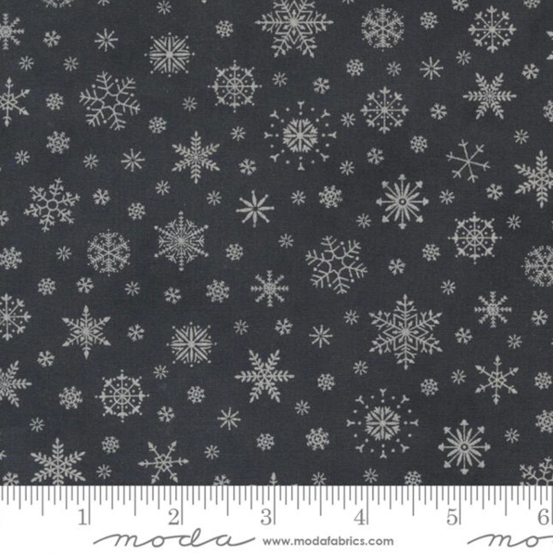 Poinsettia Plaza - Festive Flurries - Ebony