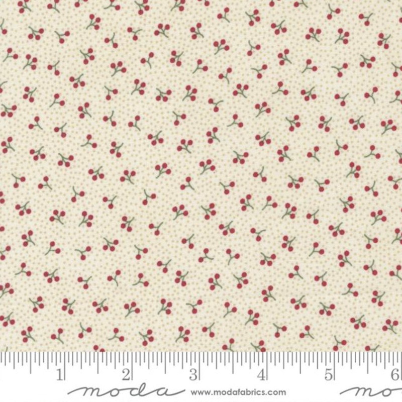 Poinsettia Plaza - Snowberries - Cream