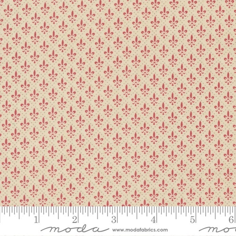 Chateau de Chantilly - Conde - Fleur de Lis - Pearl