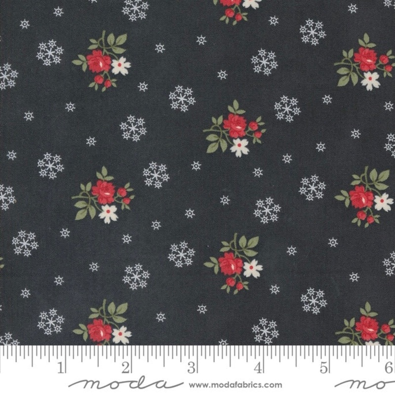 A Christmas Carol - Floral Flurries - Ebony