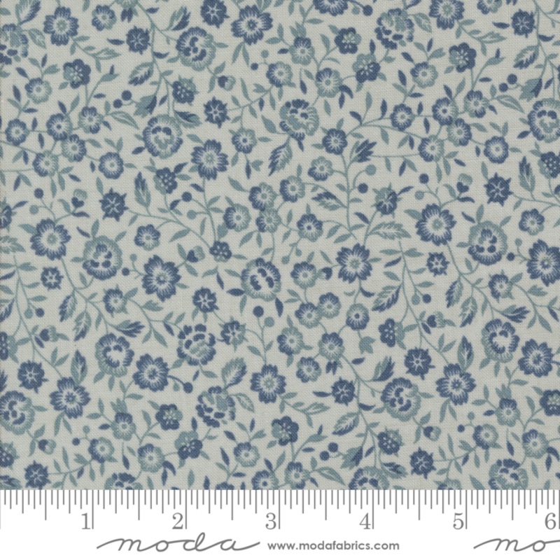 Sacre Bleu - Renoncule Florals - Ciel Blue