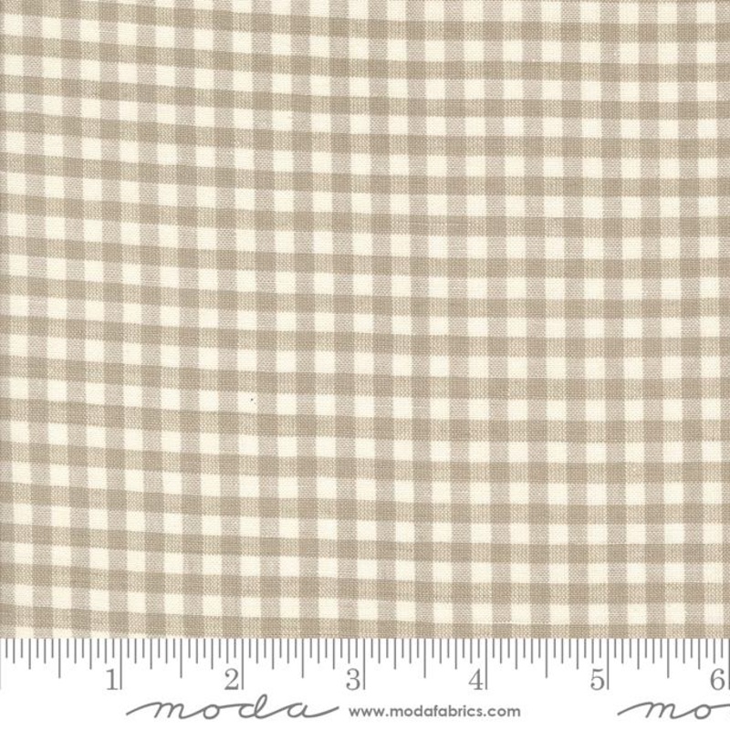 Woven Gingham - Large - Roche