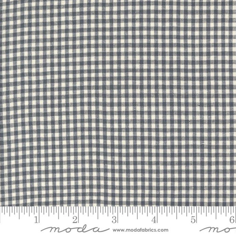 Woven Gingham - Medium - Indigo