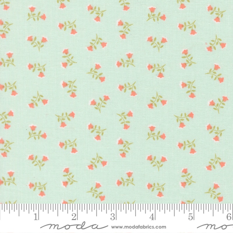 Sunbonnet - Tossed Petals Ditsy - Pale Blue