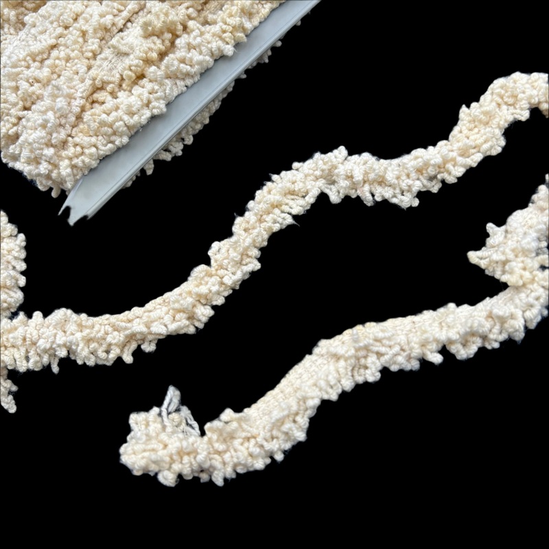 Shaggy | Twisted Tassel Trim