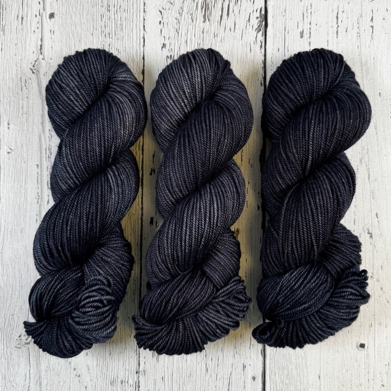 Le Chat Noir in DK Weight-Merino DK / Light Worsted & Nettle Soft DK
