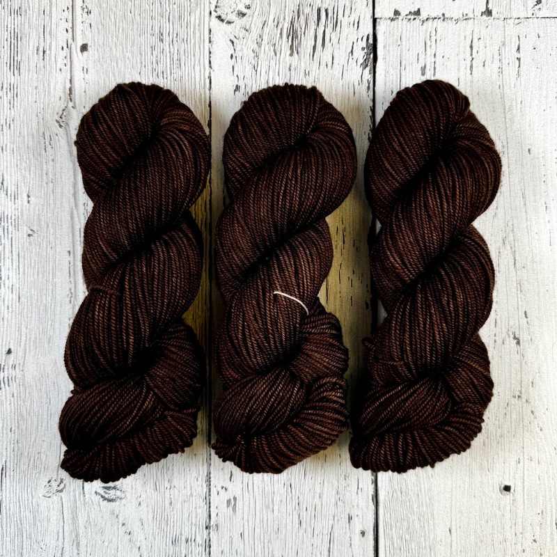 Dark Roast - Merino DK / Light Worsted - Dyed Stock