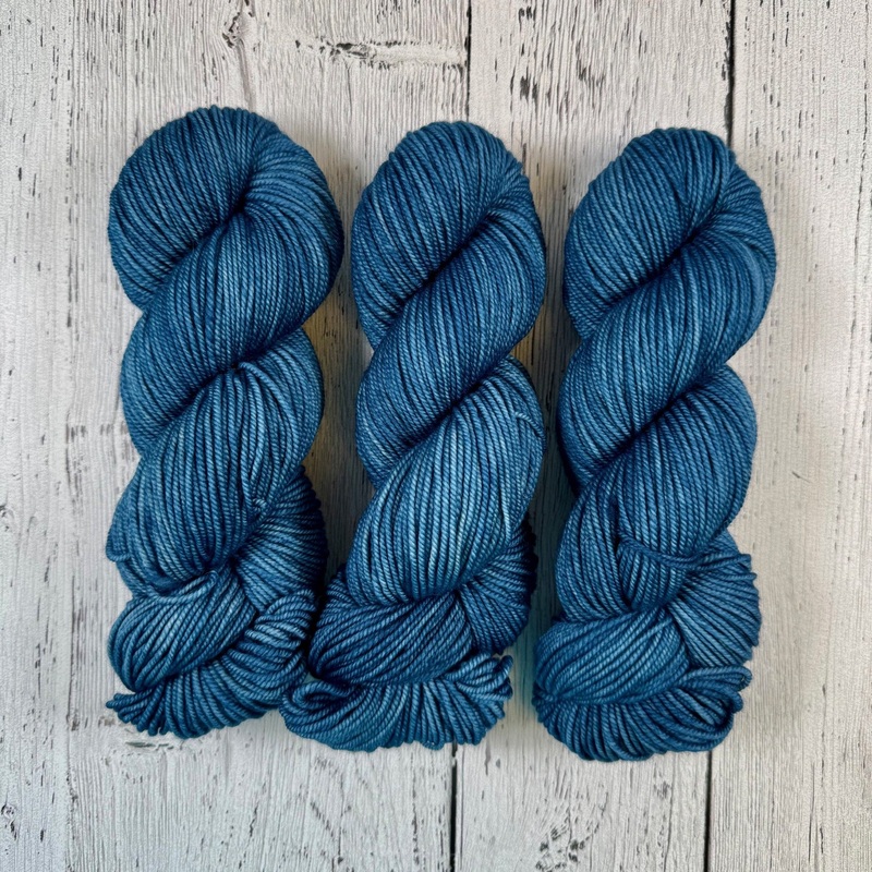 Adire - Merino DK / Light Worsted - Dyed Stock