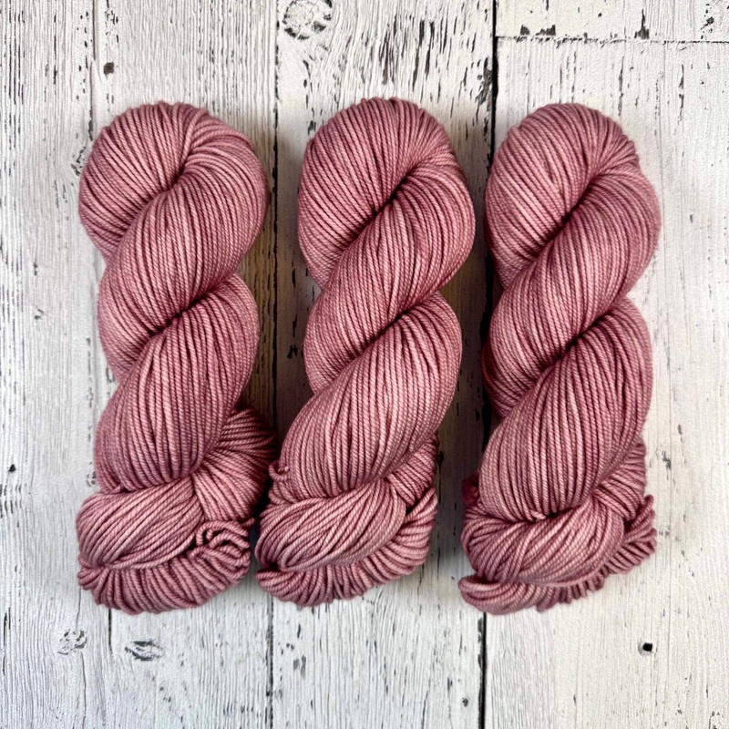 Dusty Rose - Merino DK / Light Worsted - Dyed Stock
