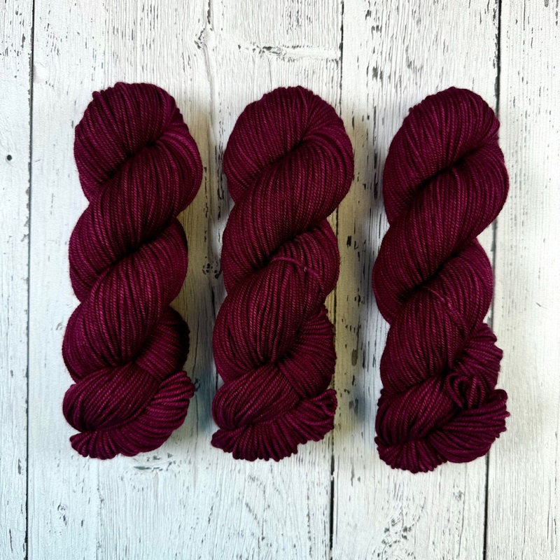 Contented Grapes - Merino DK / Light Worsted - Dyed Stock