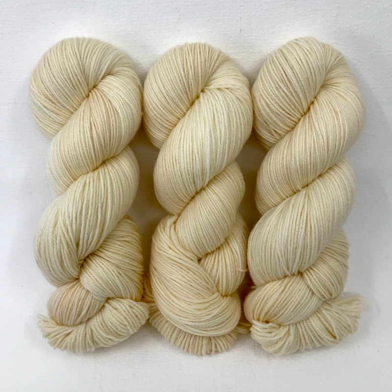 Creme de la Creme in Fingering / Sock Weight