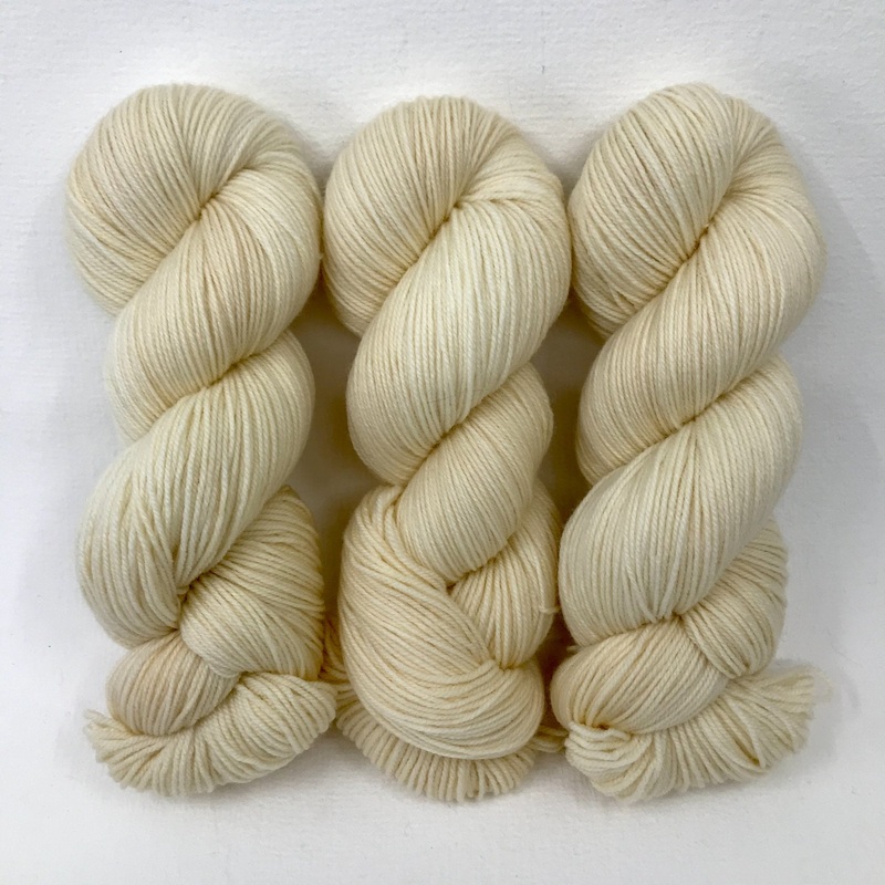 Creme de la Creme - Passion 8 Fingering - Dyed Stock