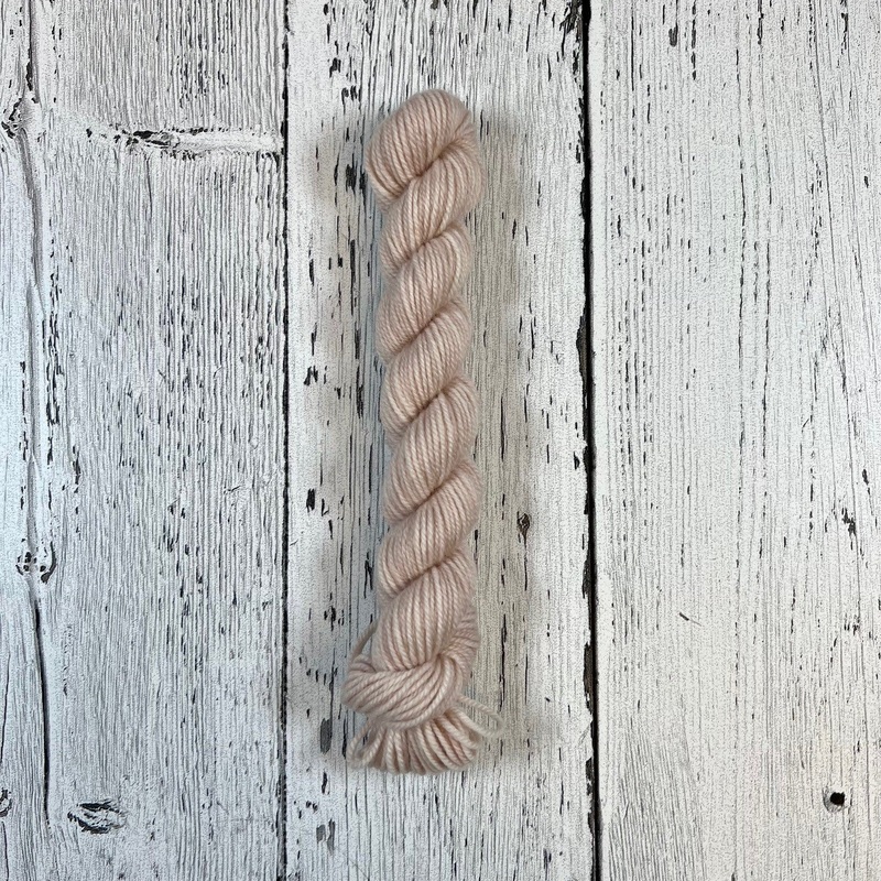 Champagne - Socknado Mini Twister 20 Gram - Dyed Stock