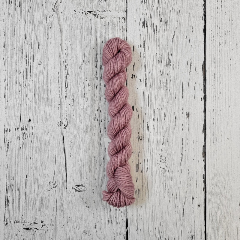 Dusty Rose - Socknado Mini Twister 20 Gram - Dyed Stock