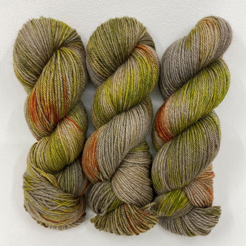 Lichen in Lascaux Worsted-Lascaux Worsted