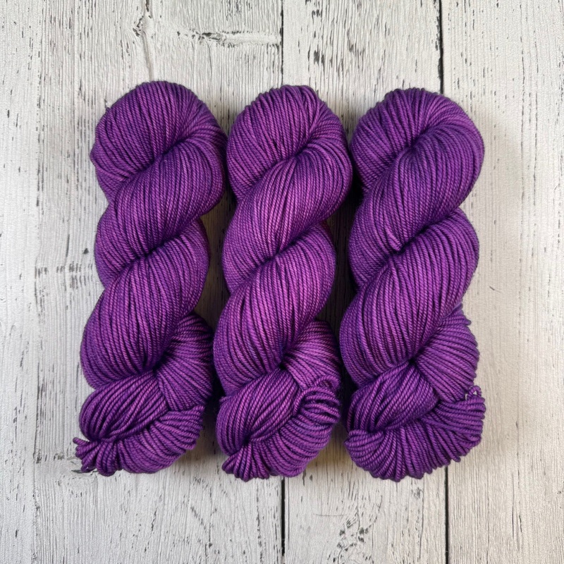 Purple Light Sabre in DK Weight