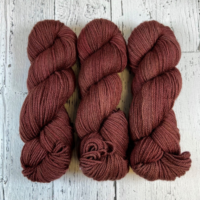 Chili Pepper Chocolate - Herlig DK - Dyed Stock