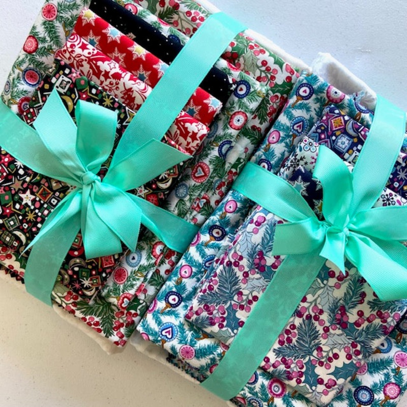 Angelica Quilt Kit-Christmas fabric