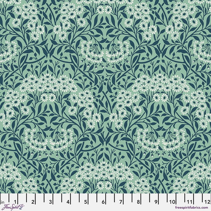 Michaelmas Daisy Mint-Fat Quarter 18"x22" & Half Yard 18"x44" & Full yard 36"x44"