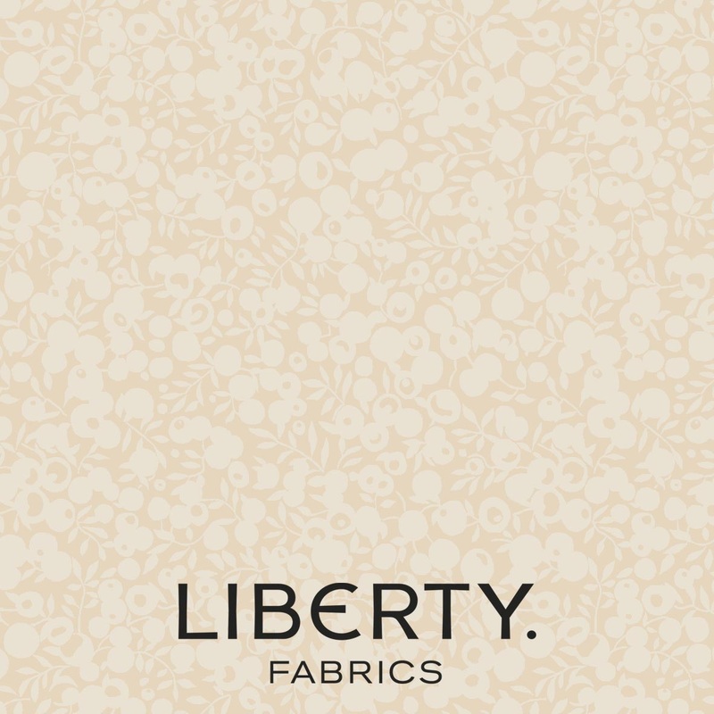 Wiltshire Shadow Putty-Fat Quarter 18"x22" & Half Yard 18"x44" & Full yard 36"x44"