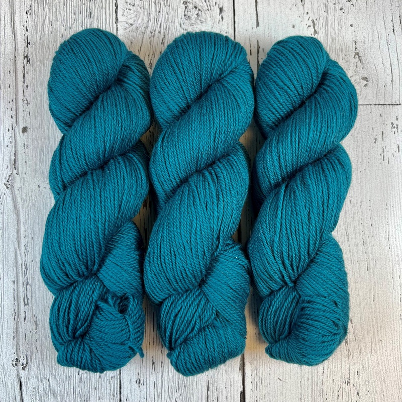 Tropical Getaway - Herlig DK - Dyed Stock