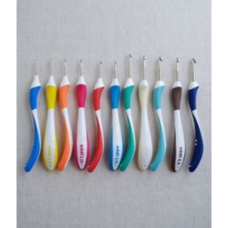 addiSwing Crochet Hooks-2.00 mm / US A & 2.50 mm / US B & 3.00 mm / US C & 3.25 mm / US D & 3.50 mm / US E & 3.75 mm & 4.00 mm / US F & 4.50 mm / US G & 5.00 mm / US H & 5.50 mm / US I & 6.00 mm / US J & 7.00 mm / US K & 8.00 mm / US L