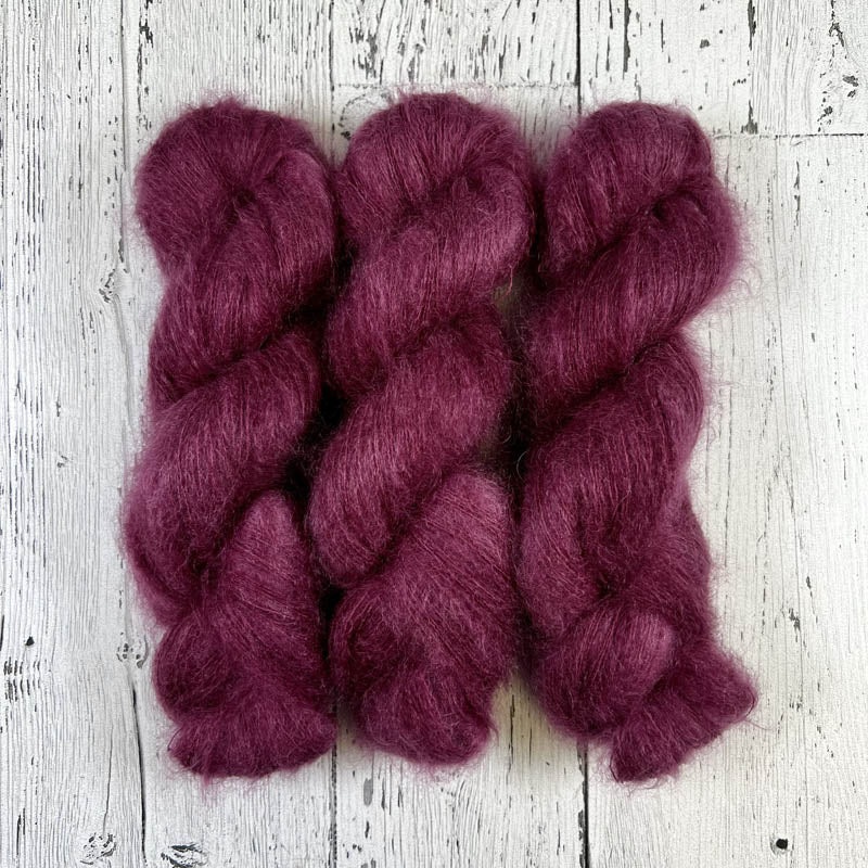 Contented Grapes - Delicacy Lace - Dyed Stock