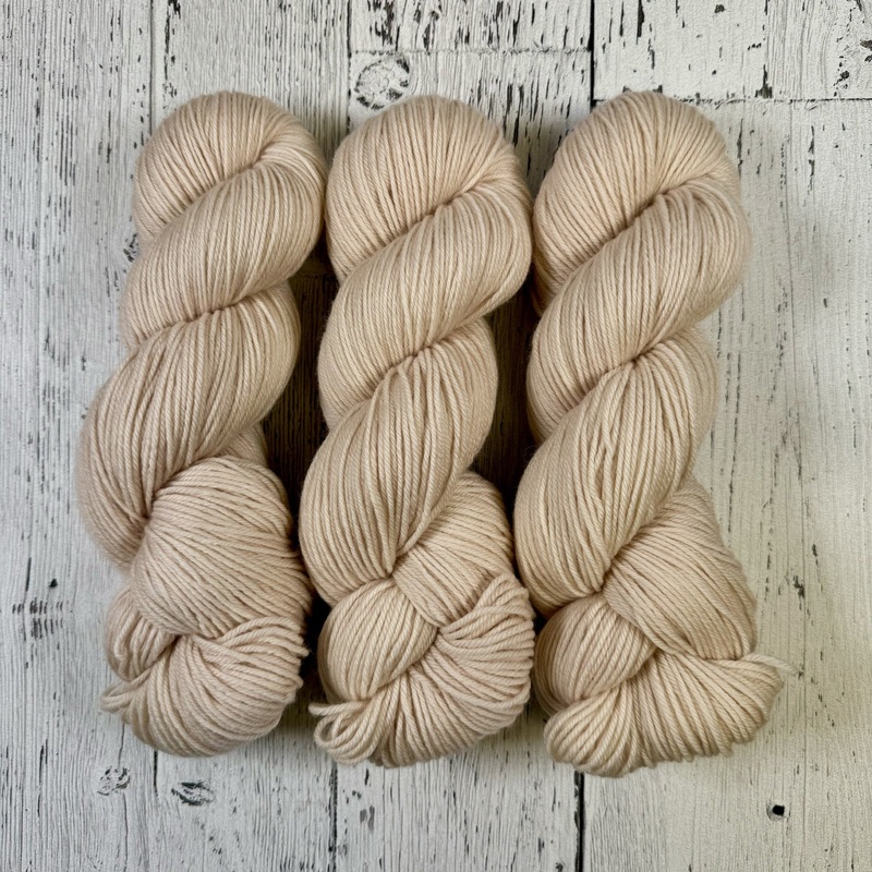 Champagne - Scrumpdillyicious Sport - Dyed Stock