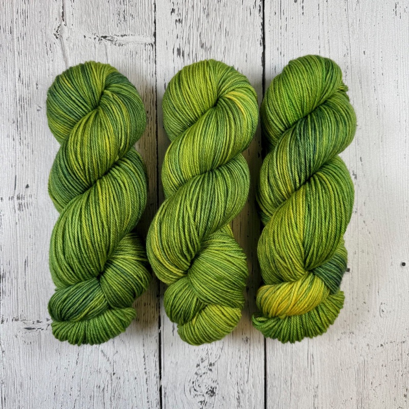 Light Through the Leaves in Sport Weight