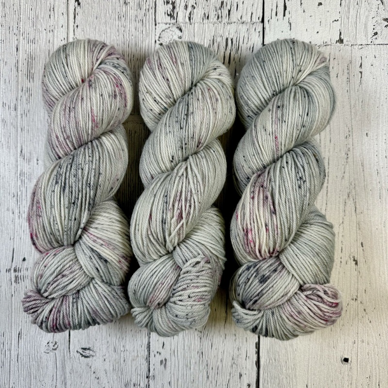 Paperweight in Sport Weight-Scrumpdillyicious Sport