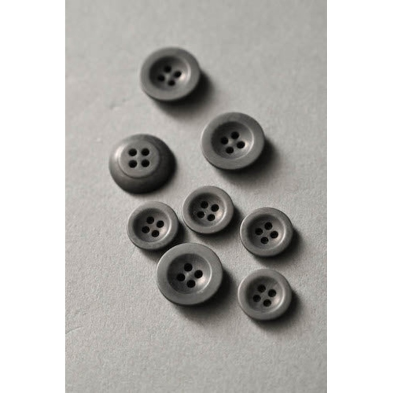 Merchant & Mills Buttons - Corozo Grey