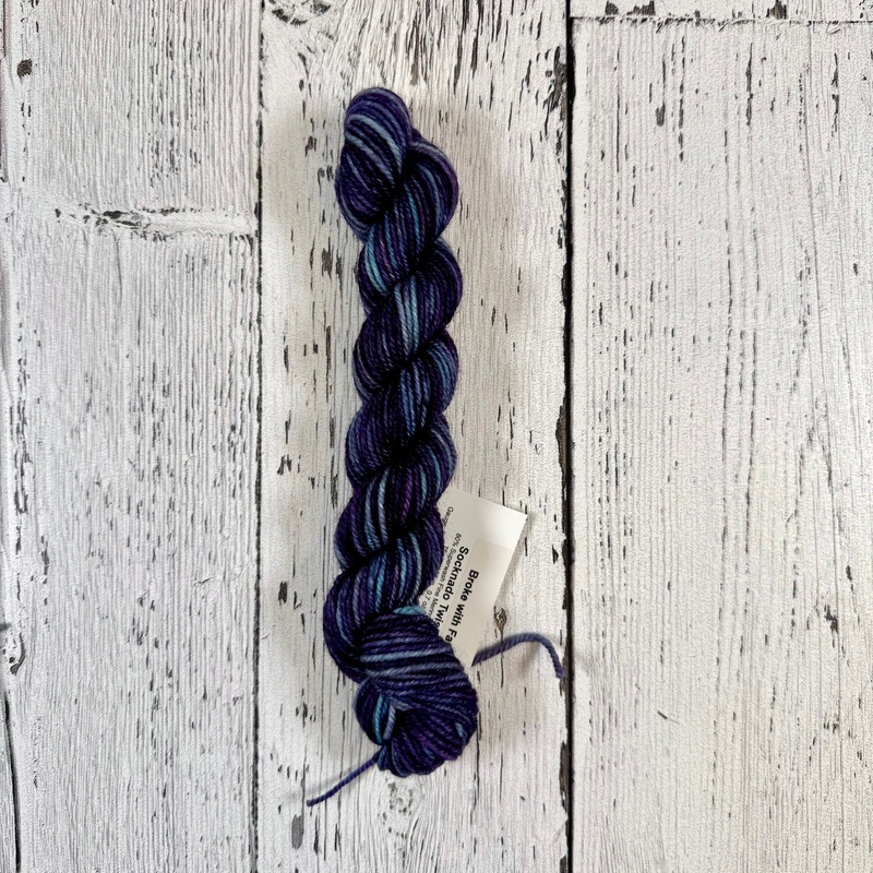Broke with Fate - Socknado Mini Twister 20 Gram - Dyed Stock
