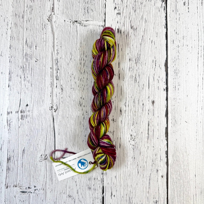 Bee Balm - Socknado Mini Twister 20 Gram - Dyed Stock