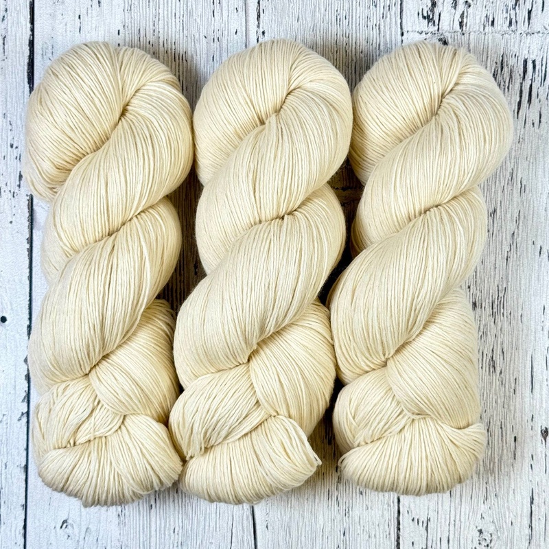 Au Naturel - Filigree Lace - Dyed Stock