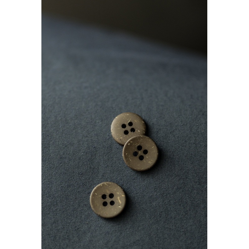 Merchant & Mills Buttons -Olive Speckles 18mm