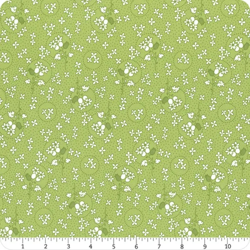 Sentiments GREEN FLORAL RINGS Fabric by Kaye England (1/2 yd.)