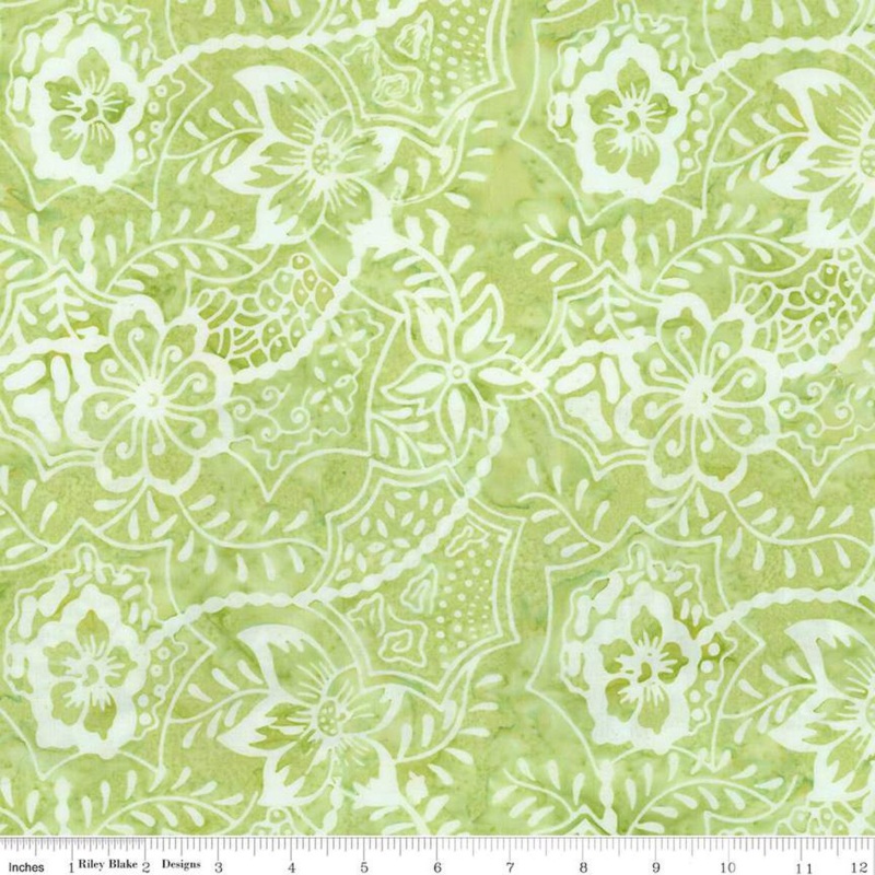 Expressions Batiks Garden Fresh: PALE LIME Fabric (1/2 yd)