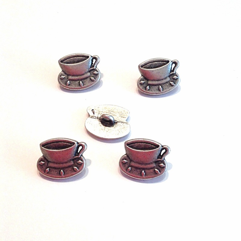 Cup and Saucer Button-23 mm