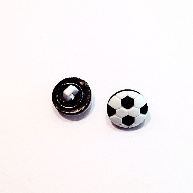 Football Button-13 mm