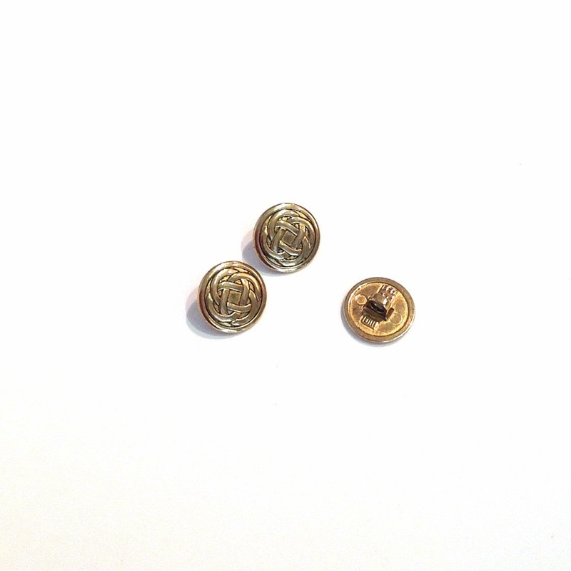 Gold Knot Embossed Button