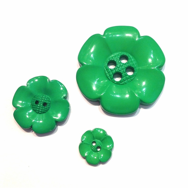 Green Flower Button-22 mm & 38 mm & 57 mm