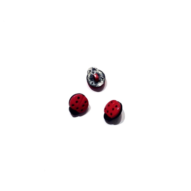 Lady Bird Button-15 mm